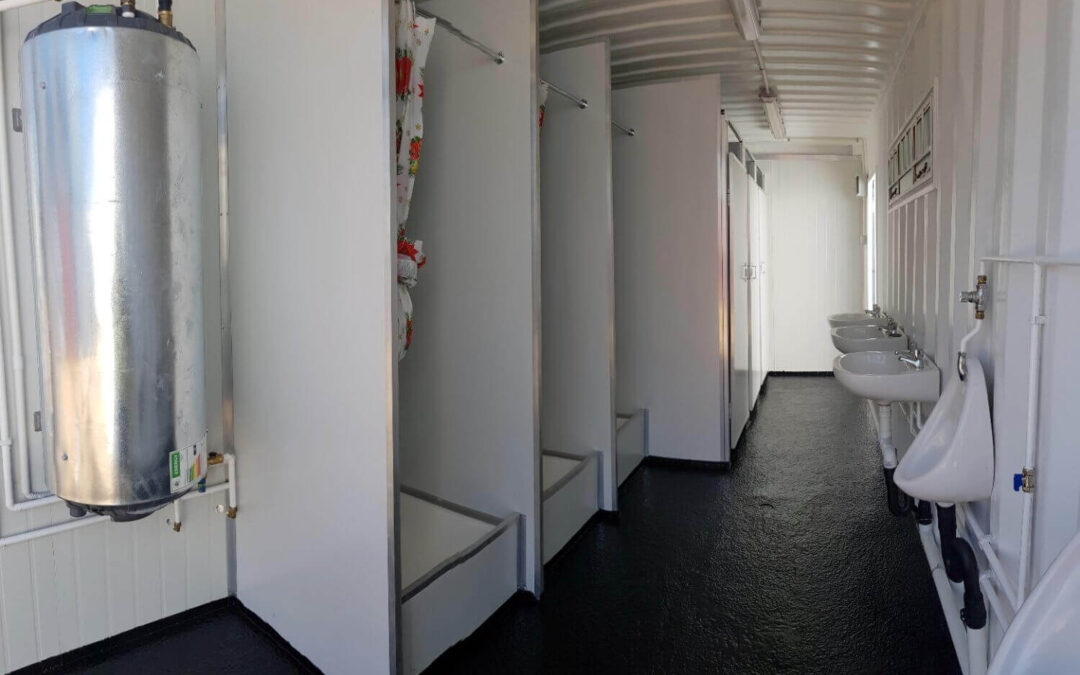 Relocatable containerised ablution facilities